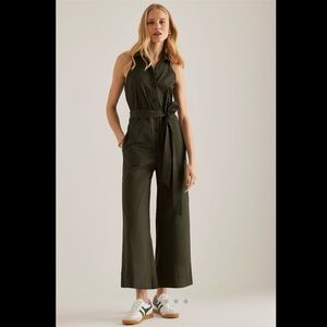 NWT Maeve Cropped Halter Jumpsuit | Magic Fabric | Anthropologie l Size 10
